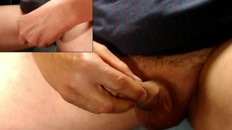 Snapshot of catlover03 chatting on 10.04.25 Mike online show from 10.04.25