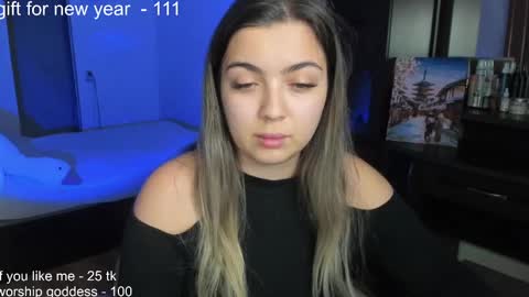 Snapshot of catrinaeuphorina chatting on 01.05.25 Catrina or just Cat online show from 01.05.25