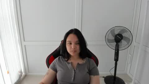 Catrine online show from 06.14.26