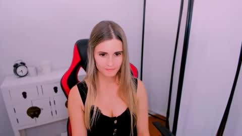 CatrinGood online show from 10.27.25