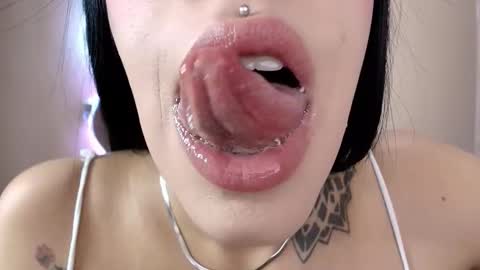 Cattleya online show from 11.08.25