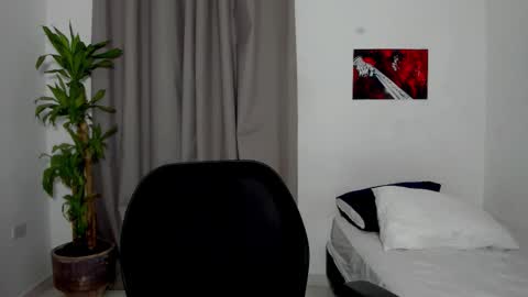 Catty online show from 02.04.26