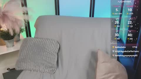 Snapshot of caty_cuddly chatting on 02.10.25 caty_cuddly online show from 02.10.25