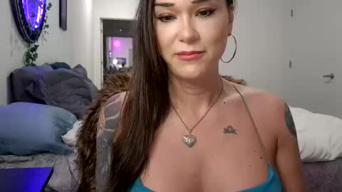 Cayla online show from 02.10.26