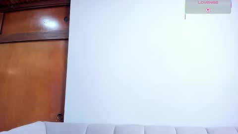 Snapshot of caylincollins chatting on 01.08.26 caylincollins online show from 01.08.26