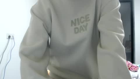 Snapshot of cbz112233 chatting on 01.18.25 ANNYANNY online show from 01.18.25