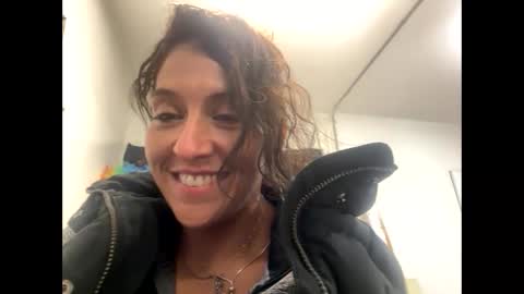 cece_vibez online show from 11.28.25