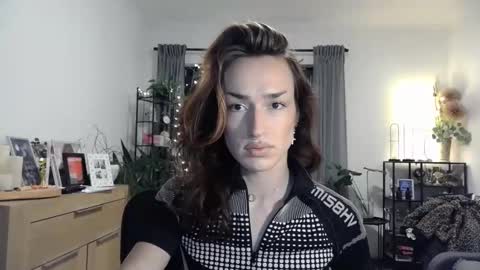 Snapshot of cececunt chatting on 12.20.24 Ametrine online show from 12.20.24