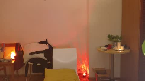 Snapshot of cececunt chatting on 10.27.25 Ametrine online show from 10.27.25