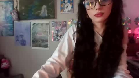 Cecelia Taylor online show from 04.15.26