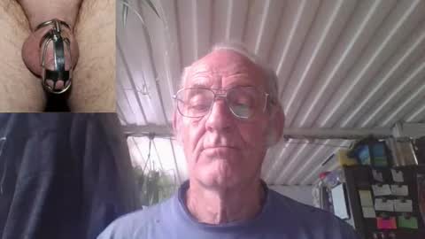 Snapshot of cef539 chatting on 10.03.25 Chuck online show from 10.03.25