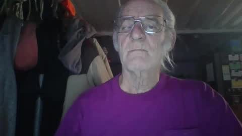 Snapshot of cef539 chatting on 11.17.25 Chuck online show from 11.17.25