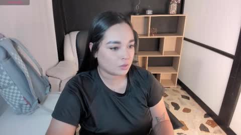 Snapshot of celesstebruce chatting on 11.16.25 meli online show from 11.16.25