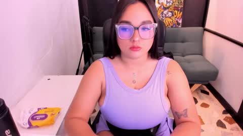 Snapshot of celesstebruce chatting on 11.29.25 meli online show from 11.29.25