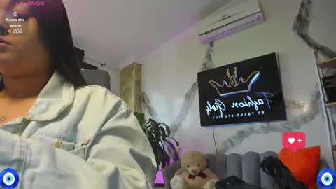 Snapshot of celesstebruce chatting on 12.14.25 meli online show from 12.14.25