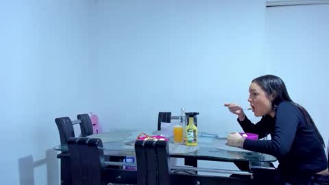 Snapshot of celeste_starsss chatting on 01.06.26 celeste_starsss online show from 01.06.26