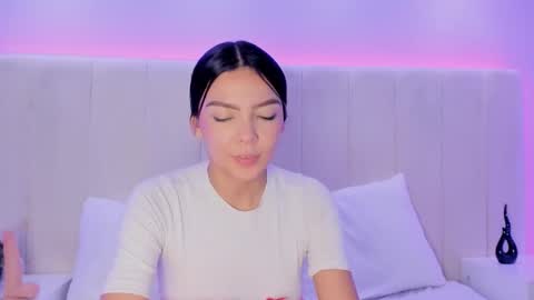 celestebellmont online show from 12.04.25