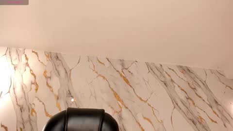 Snapshot of celestemoonx1 chatting on 11.17.25 Celeste Moon online show from 11.17.25