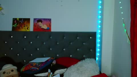 I am Valentinn online show from 01.18.25