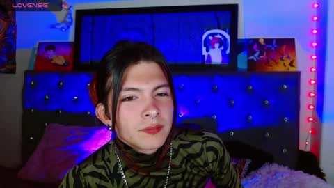 I am Valentinn online show from 02.18.25