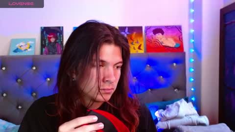 I am Valentinn online show from 03.07.25