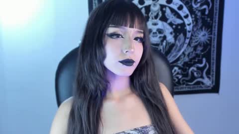   online show from 03.09.25