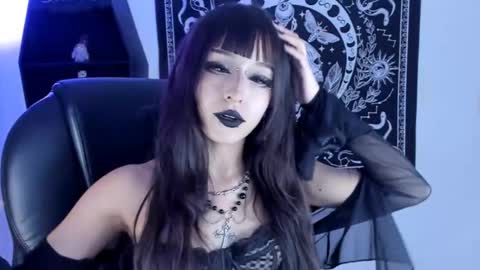   online show from 09.09.25