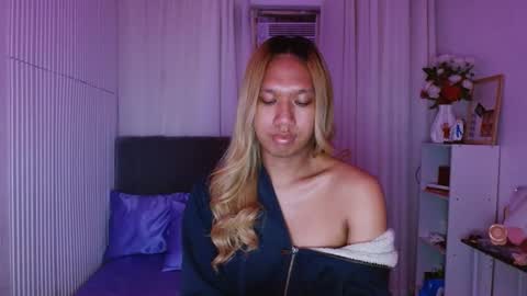 Snapshot of celestinalinaa chatting on 11.17.25 Celeste online show from 11.17.25