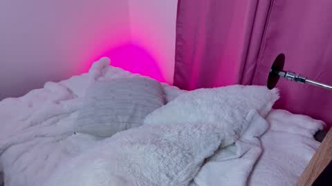 Snapshot of celesttebloom_ chatting on 03.23.26 online show from 03.23.26