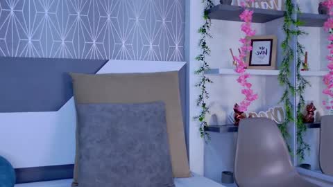 Snapshot of celine_lee chatting on 11.09.25 Celine online show from 11.09.25