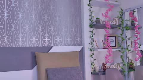 Snapshot of celine_lee chatting on 11.26.25 Celine online show from 11.26.25