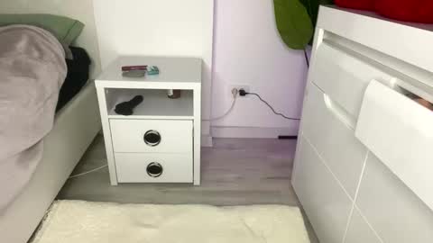 Snapshot of celine_roxelle chatting on 01.06.26 Celine Roxelle online show from 01.06.26