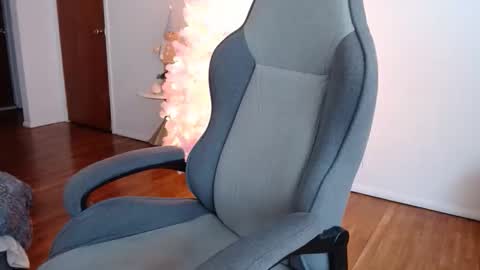 Celine Costas online show from 02.18.26