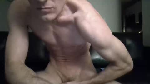 Snapshot of celticcpride chatting on 12.18.25 celticcpride online show from 12.18.25