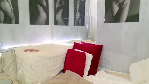 Snapshot of celya_chanel chatting on 04.28.26 CELIA online show from 04.28.26