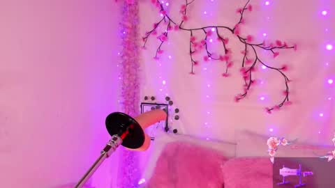 Snapshot of centaurigirls chatting on 10.30.25 Hello guys my name is Sofi and Lizzie and Vanessa online show from 10.30.25