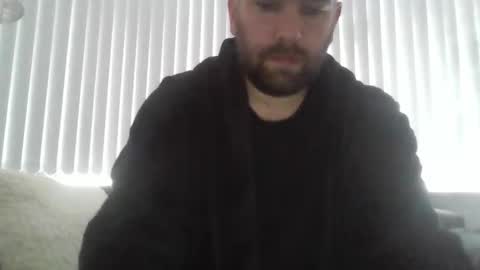 ch33ky85 online show from 12.01.25