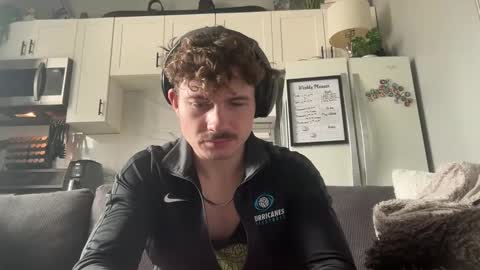 Snapshot of chadtitan chatting on 04.17.26 ChadTitan online show from 04.17.26