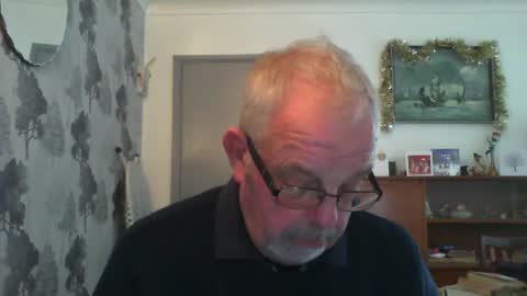 Snapshot of champers37 chatting on 12.15.24 Champers online show from 12.15.24