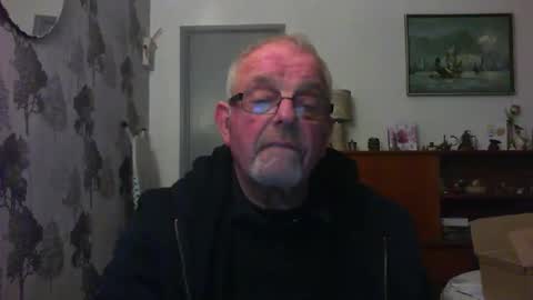 Snapshot of champers37 chatting on 02.19.25 Champers online show from 02.19.25