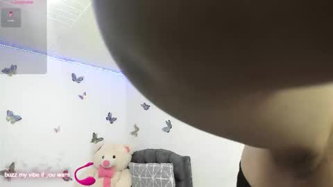 Snapshot of chanell__toledo chatting on 02.18.26 Chanel online show from 02.18.26