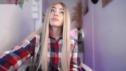 channel_blonde_a online show from 11.05.25