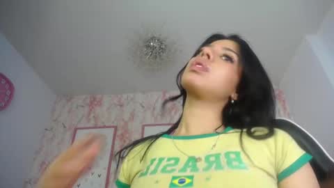 Snapshot of channel_garcia_ch chatting on 11.07.25 Channel Garcia online show from 11.07.25