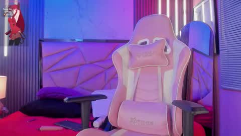 Snapshot of channel_guss chatting on 11.09.25 Channel Guss online show from 11.09.25