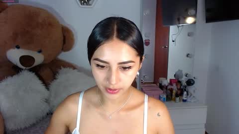 Isabella online show from 12.19.24