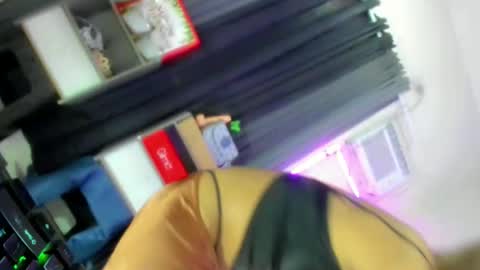 Snapshot of chantal_fuck chatting on 01.06.26 chantal_fuck online show from 01.06.26