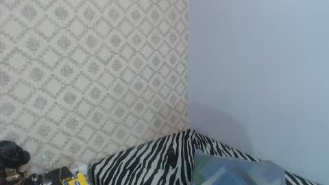 Raquel  online show from 01.10.25