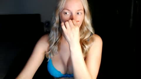 We Vibe  Device that vibrates at the sound of Tips and makes me wet. vibe lush edging daddy lovense online show from 08.06.26