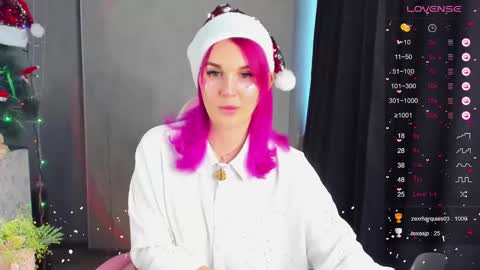 Suzanna Snow online show from 12.25.24