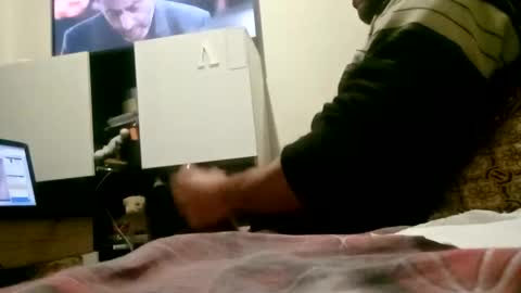 Snapshot of chapy38 chatting on 12.04.25 chapy38 online show from 12.04.25